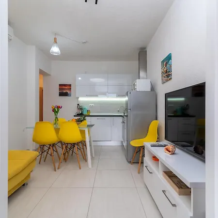 Apartments Brico - Heated Pool Trogir Exterior photo