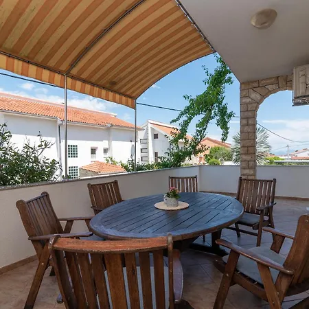 Apartments Brico - Heated Pool Trogir Exterior photo