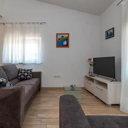 Apartments Brico - Heated Pool Trogir Exterior photo