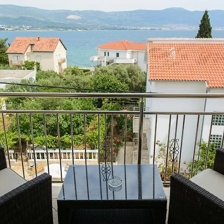 Apartments Brico - Heated Pool Trogir Exterior photo