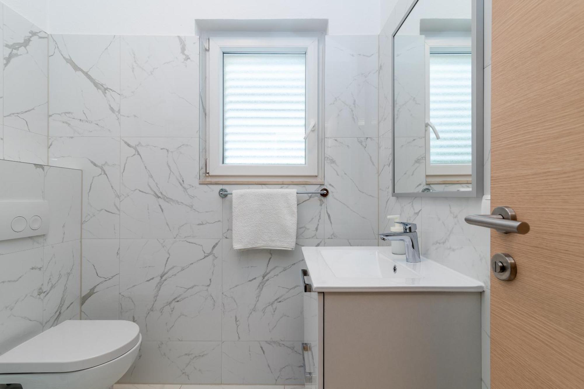 Apartament Brico - Heated Pool
