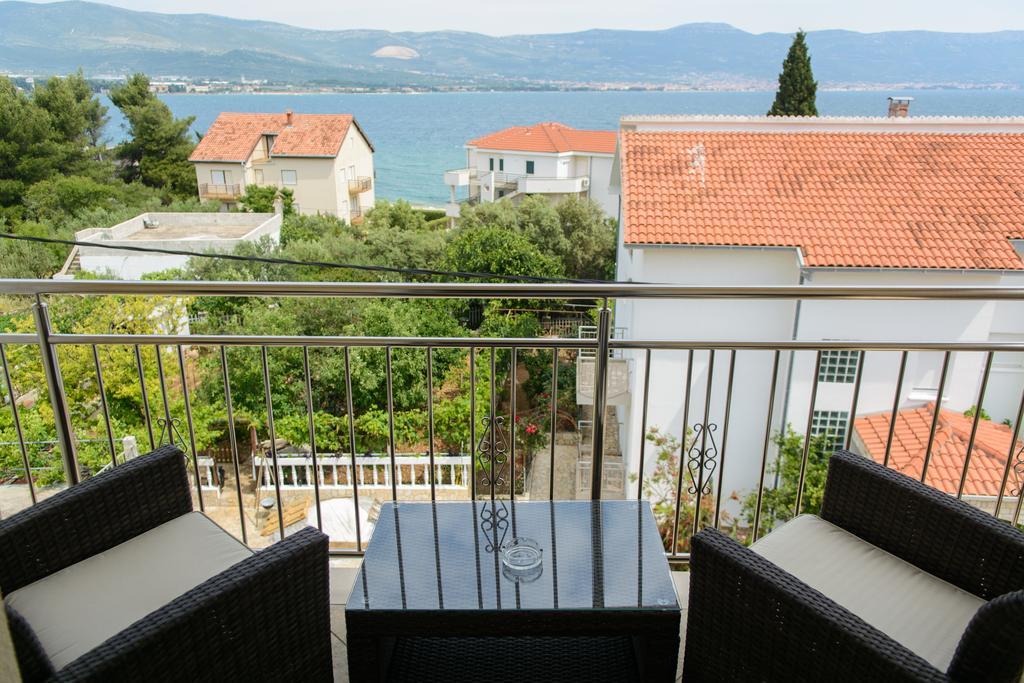 Apartment Brico *