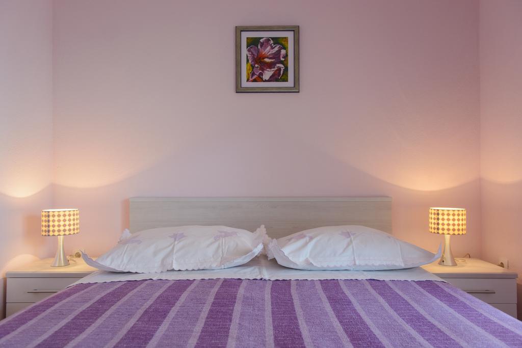 Apartment Brico *