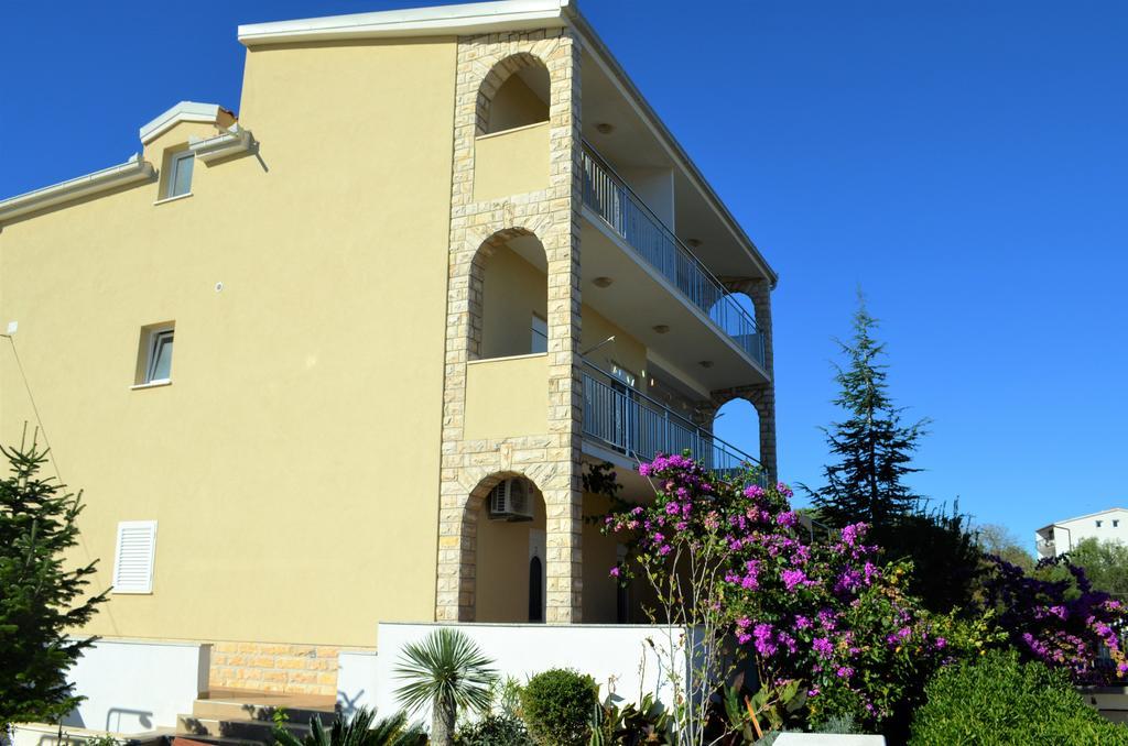 Apartment Brico Trogir